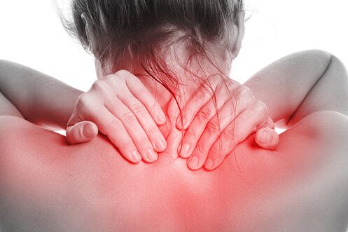Servikal osteokondroz ile boyun ağrısı